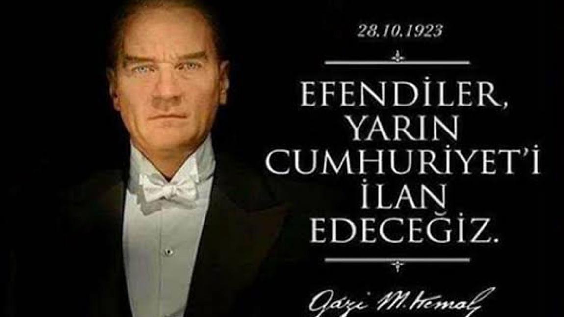 EFENDİLER! YARIN CUMHURİYET' İ İLAN EDECEĞİZ!